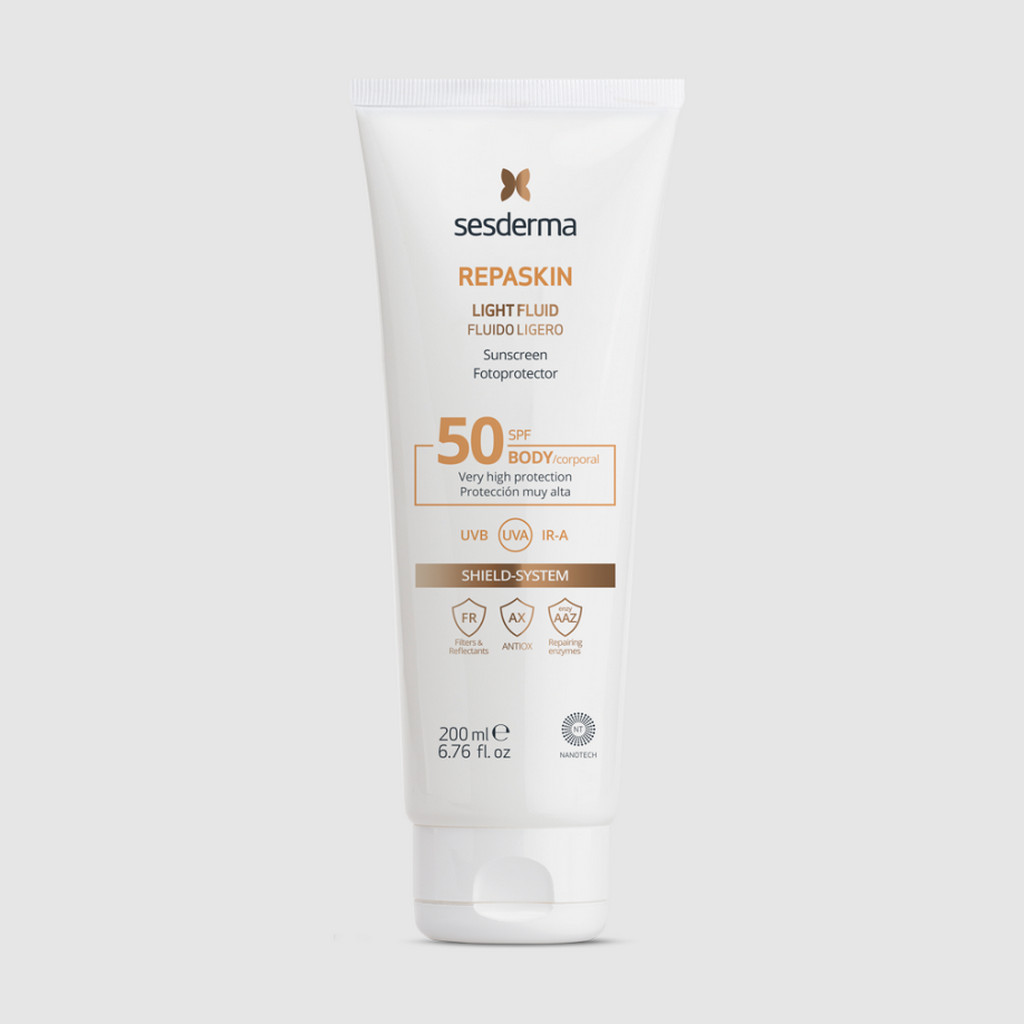 SESDERMA dermocosmetica Nanotech Listening to your skin REPASKIN Fluido ligero corporal SPF50