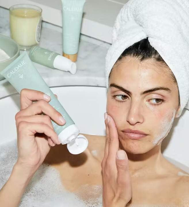 CAUDALIE los beneficios de la vid para el tratamiento y cuidado de la piel. Vinopure Gelatina Limpiadora Purificante - 150mL