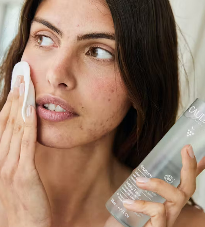 CAUDALIE los beneficios de la vid para el tratamiento y cuidado de la piel. Vinopure Tónico Purificante