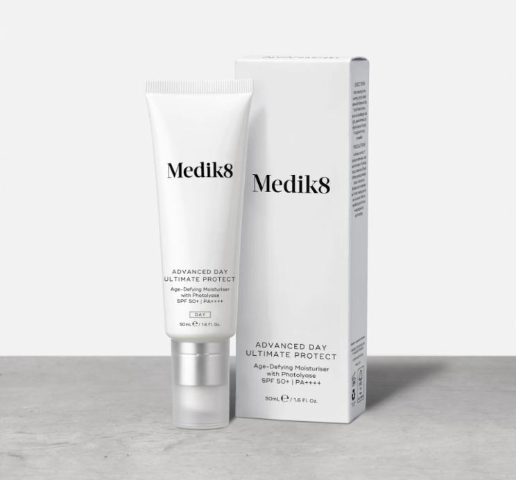 Medik8 Piel Bella de por Vida ADVANCED DAY ULTIMATE PROTECT™ Crema hidratante antiedad con Photolyase SPF 50+