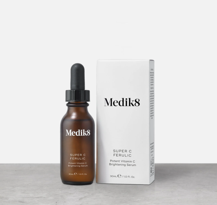 Medik8 Piel Bella de por Vida SUPER C FERULIC™ Potente sérum iluminador con vitamina C