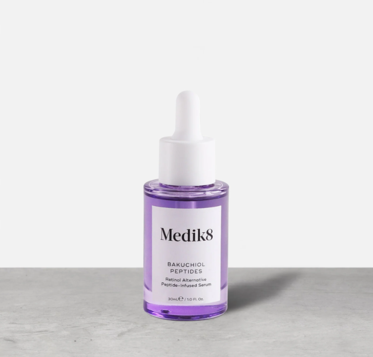 Medik8 Piel Bella de por Vida BAKUCHIOL PEPTIDES™ Suero con péptidos alternativos al retinol