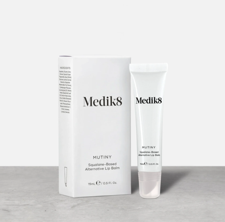 Medik8 Piel Bella de por Vida MUTINY® Bálsamo labial alternativo a base de escualeno