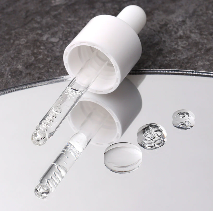 Medik8 Piel Bella de por Vida LIQUID PEPTIDES™ (TRAVEL SIZE) Suero multipéptido 30% Complex