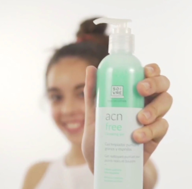 SOIVRE COSMETICS NUTRE, REPARA, FORTALECE, DENSIFICA E HIDRATA SU CABELLO GEL LIMPIADOR 250ML ACN Free Limpia y purifica.