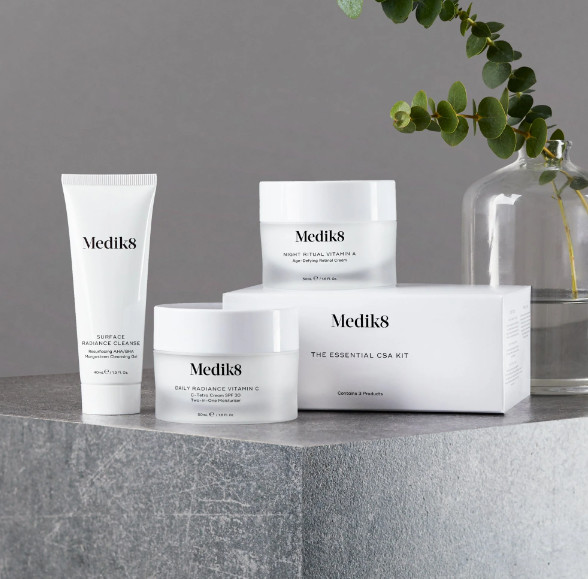 Comprar en Gran Farmacia Andorra MEDIK8 THE ESSENTIAL CSA KIT